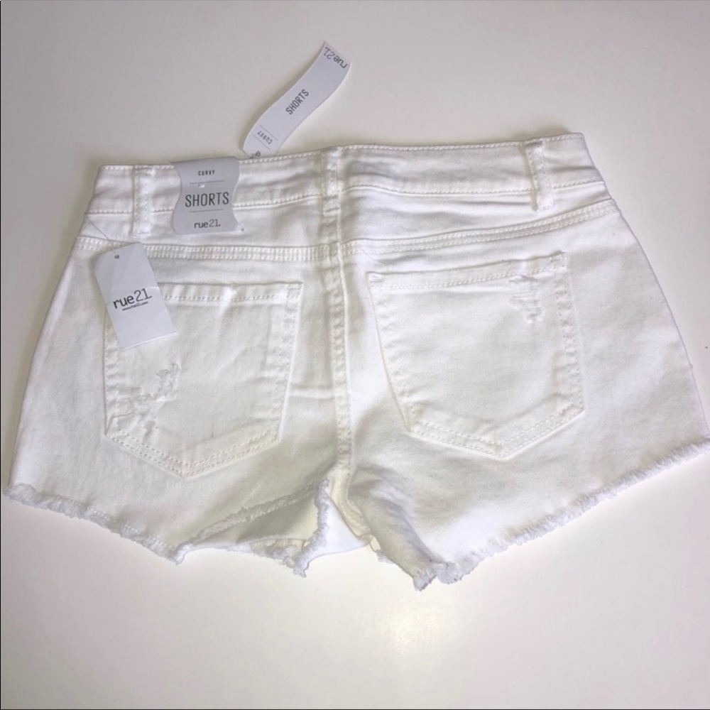 Patriotic white jean shorts - Picture 3 of 8